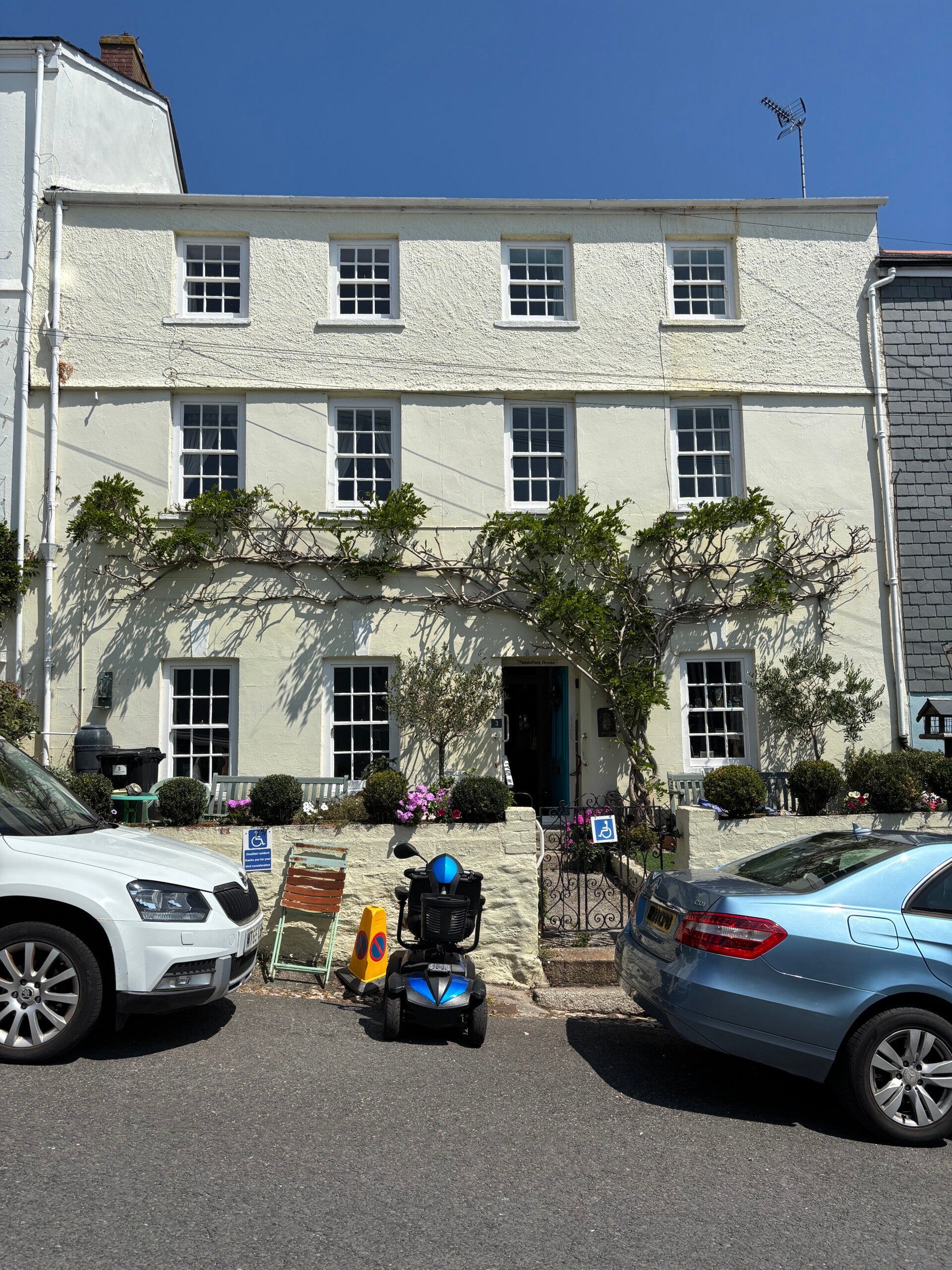 Nankersey House on St Peters Hill in Flushing