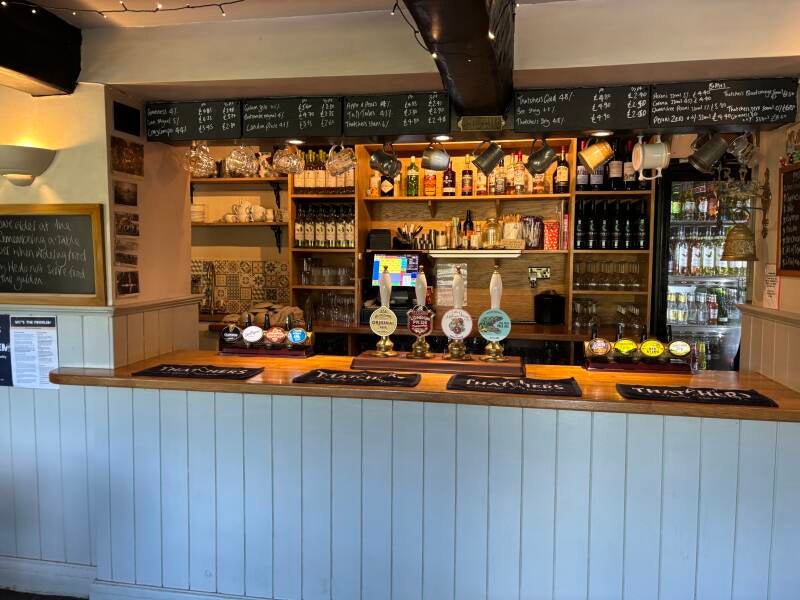 The bar at The Plume of Feathers-Rickford