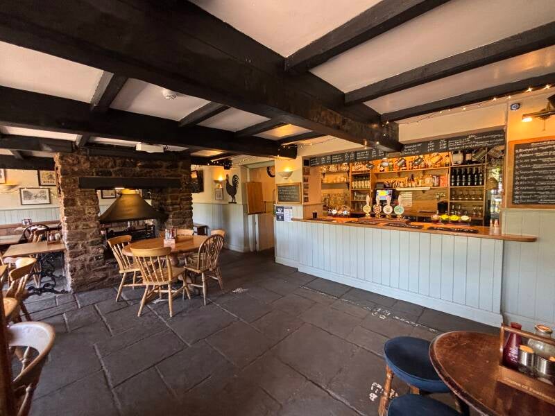 Main bar at The Plume of Feathers-Rickford