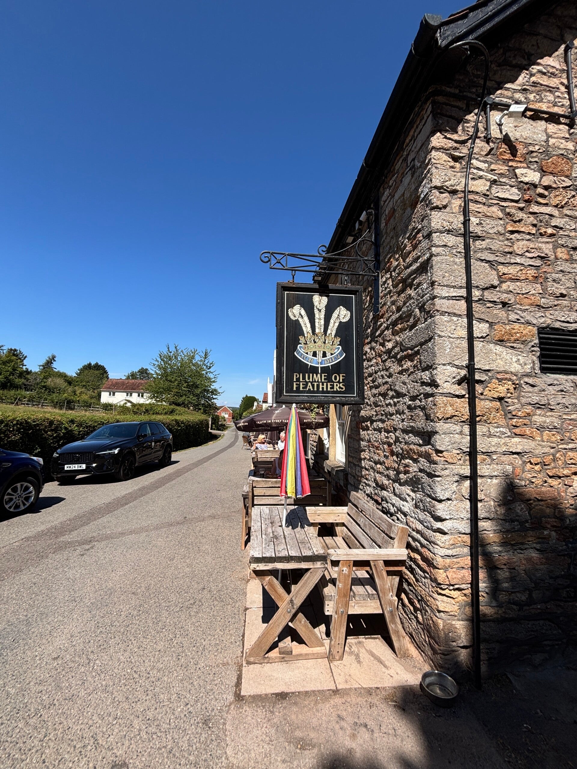Plume of Feathers pub sign-Rickford
