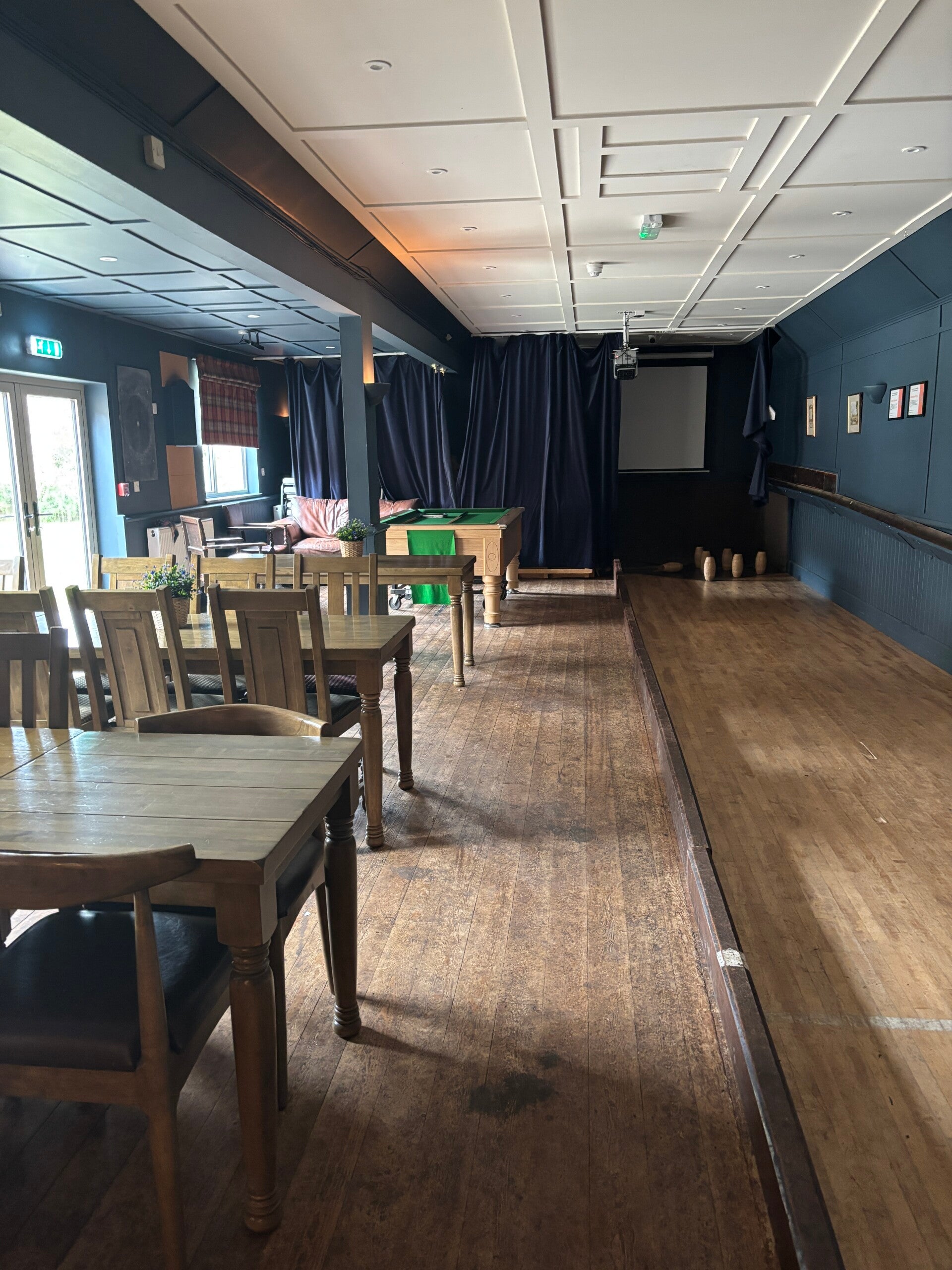 Skittle Alley and Dining Room at The Farmers Arms in Guiting Power