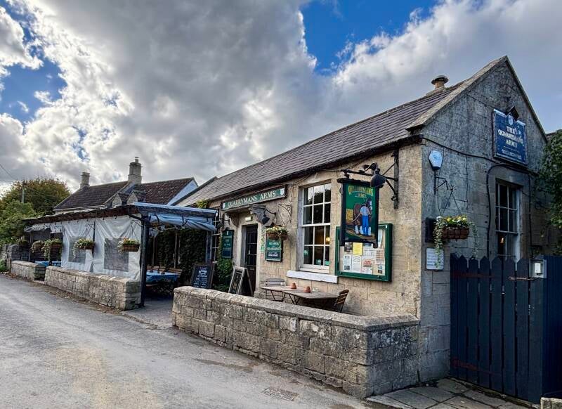 Entrance to the Quarrymans Arms on Box Hill