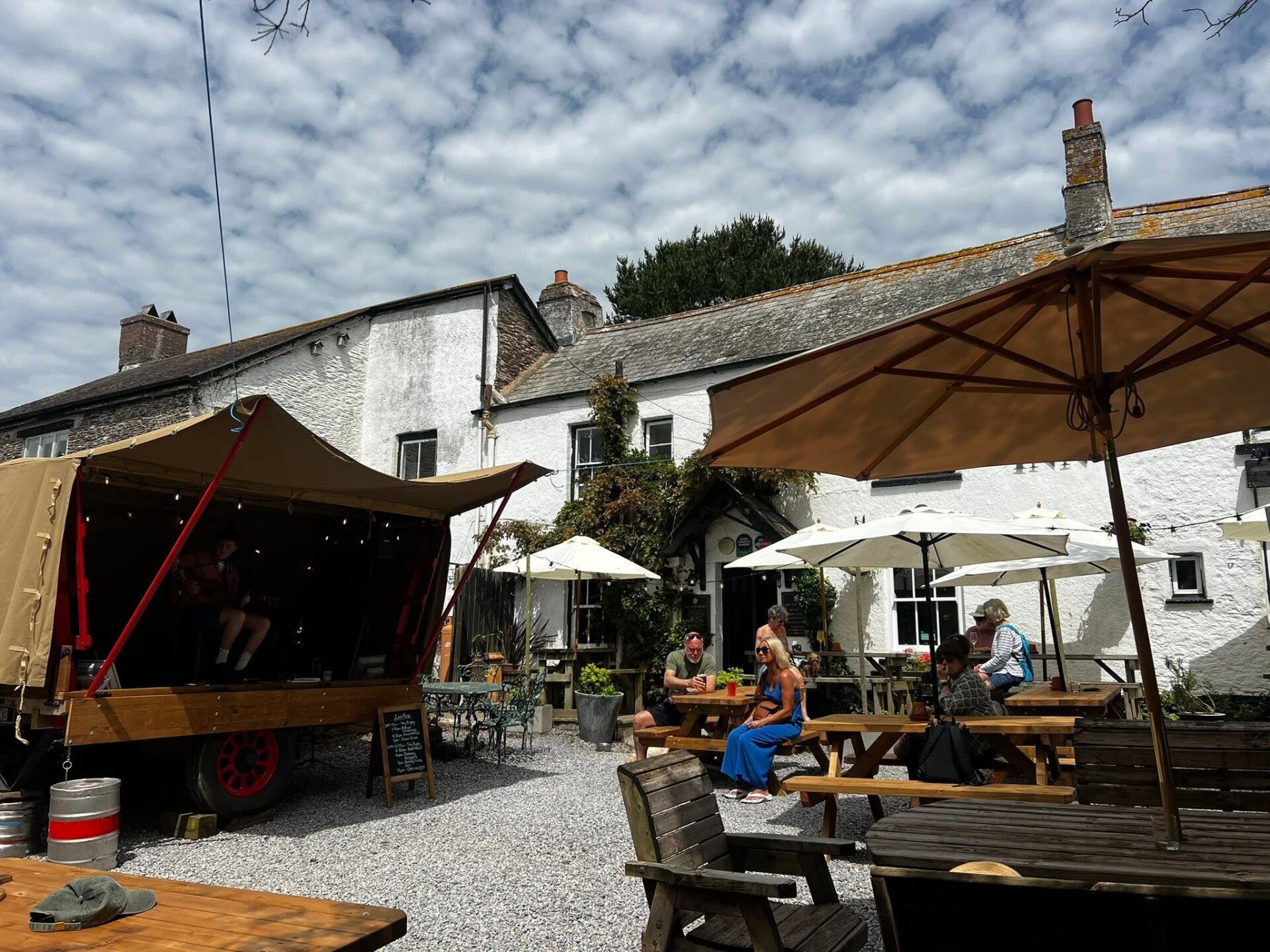 Wagon is the stage_The Tower Inn_Slaption