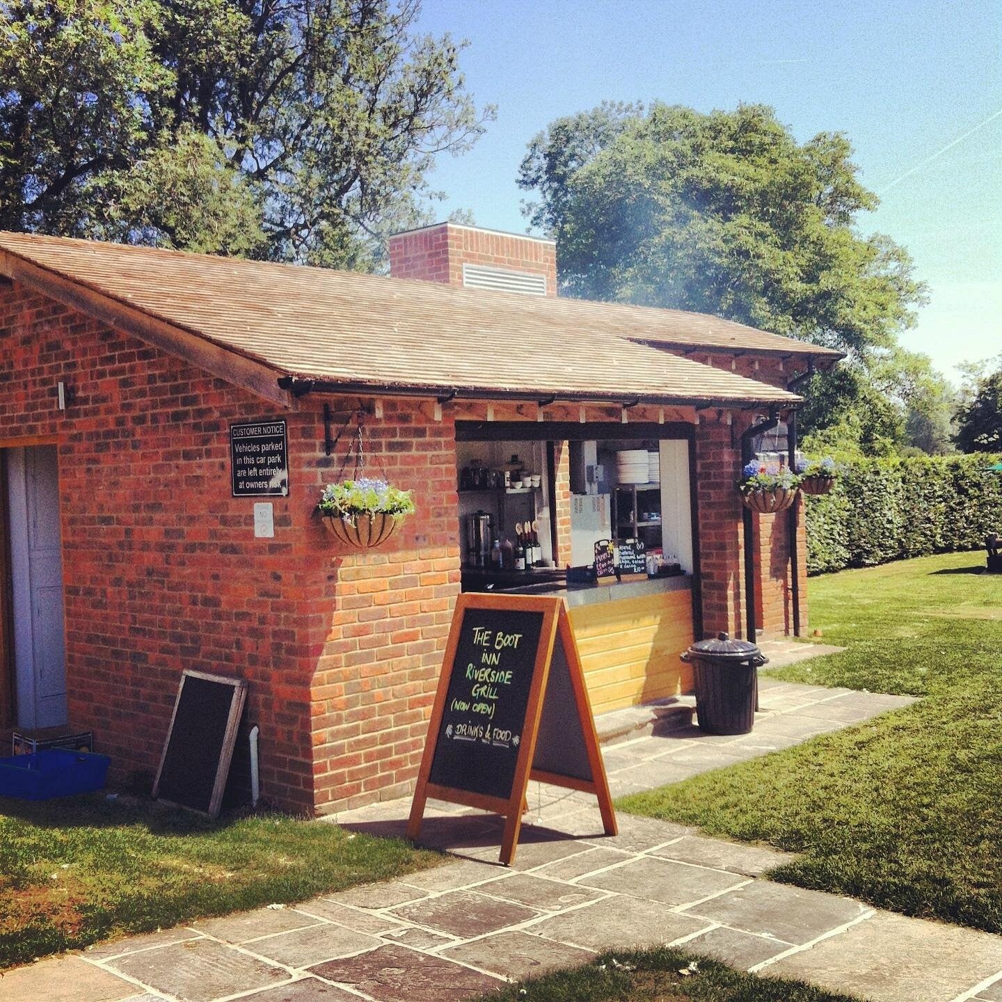 Riverside Grill at The Boot Inn, Houghton