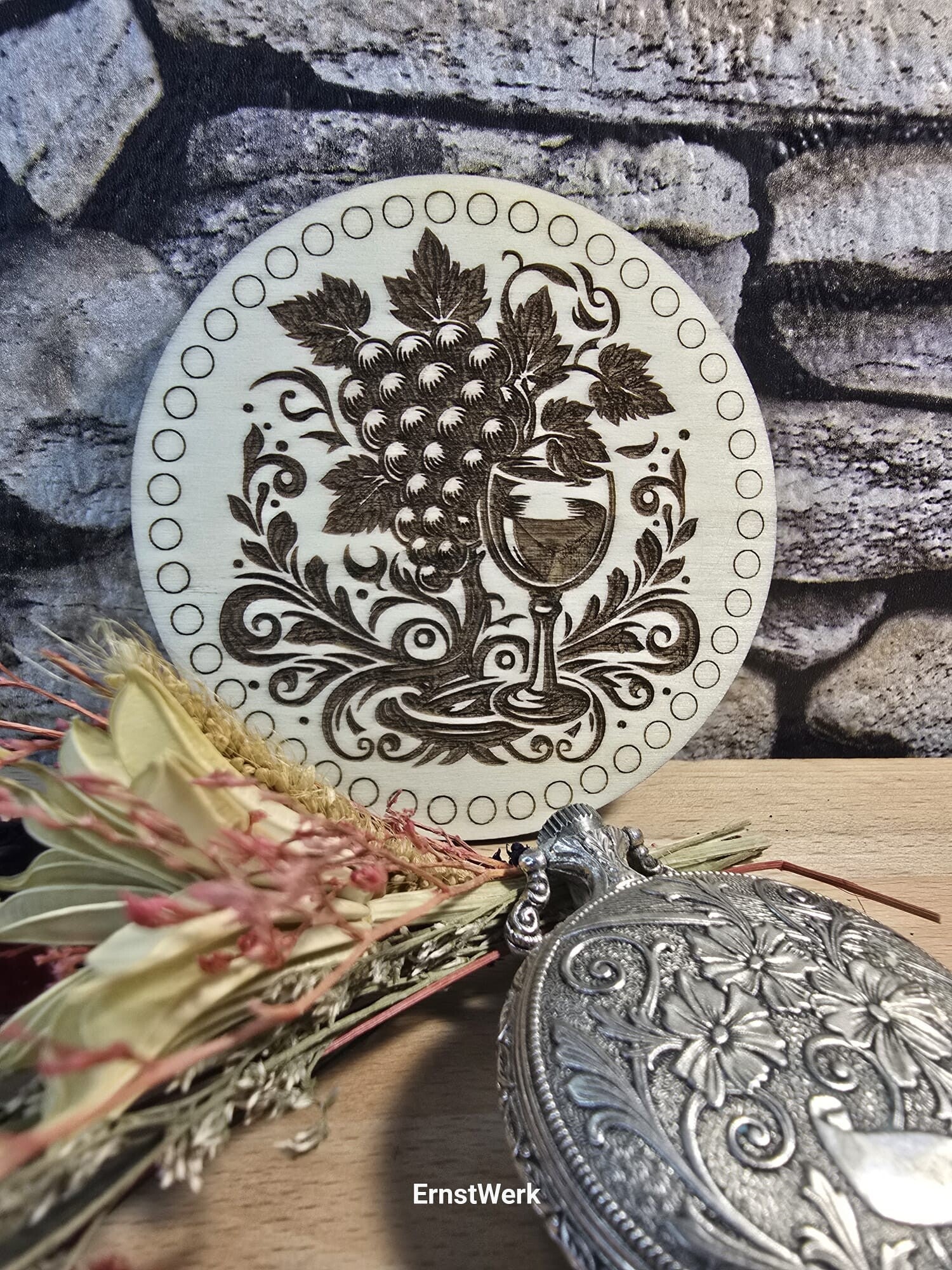 Holzuntersetzer „Weintraube & Weinglas“ 🍇🍷