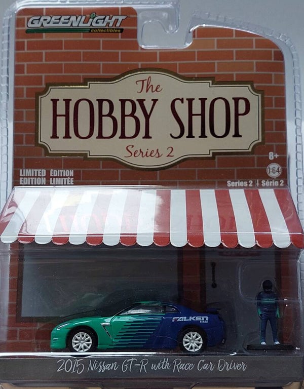 Greenlight Hobby Shop 2015 Nissan GT-R With Race Car Driver