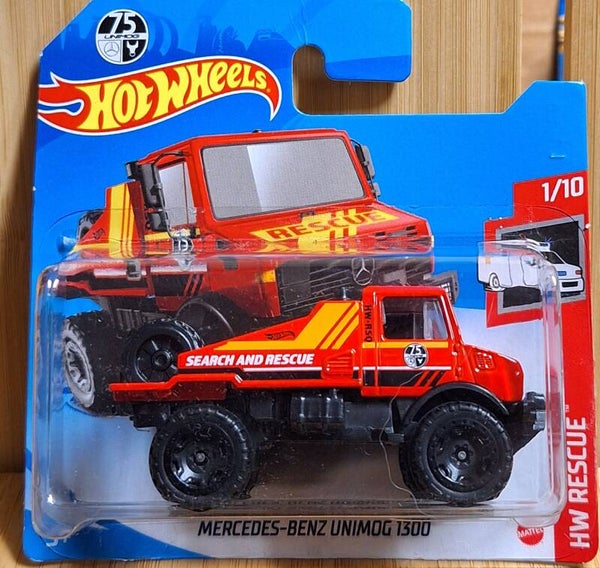 Hotwheels 2021 Mercedes-Benz Unimog 1300
