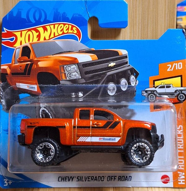 Hotwheels 2021 Chevy Silverado Off Road