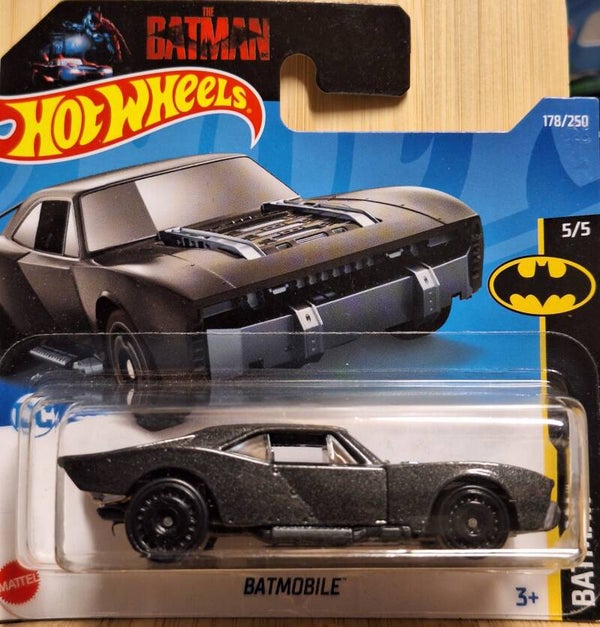 Hotwheels 2022 Batmobile