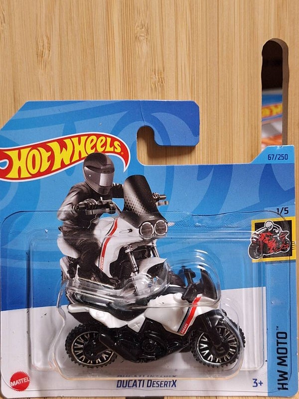 Hotwheels 2023 Ducati DesertX