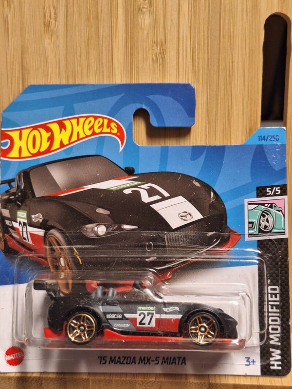 Hotwheels 2023 '15 Mazda MX 5 Miata