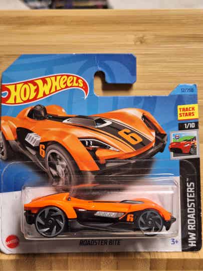 Hotwheels 2023 Roadster Bite