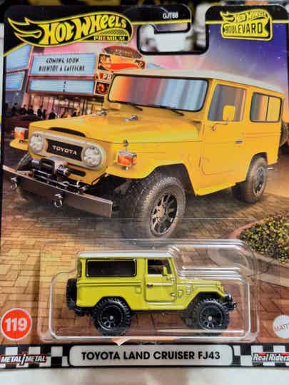 Hotwheels Boulevard 119 Toyota Land Cruiser FJ43