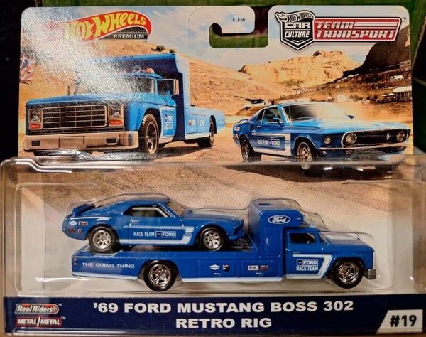 Hotwheels Team Transporter 19 '69 Ford Mustang Boss 302 Retro Rig