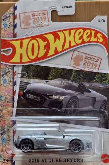 Hotwheels International Supercars Audi R6 Spyder