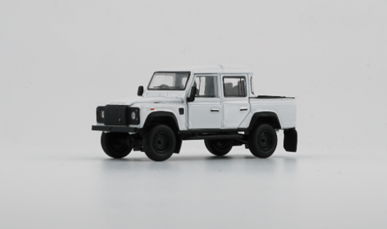 BM Creaties 1/64 - Land Rover Discovery 110 pickup white BM023