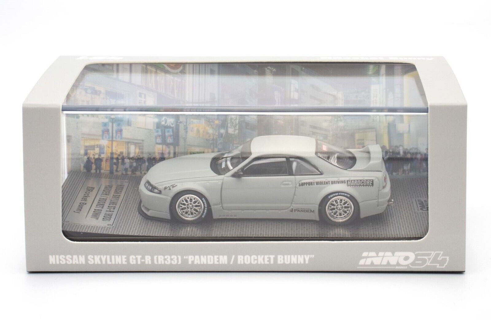 Inno64 1/64 - Nissan Skyline GT-R R33 Pandem Rocket Bunny Cement
