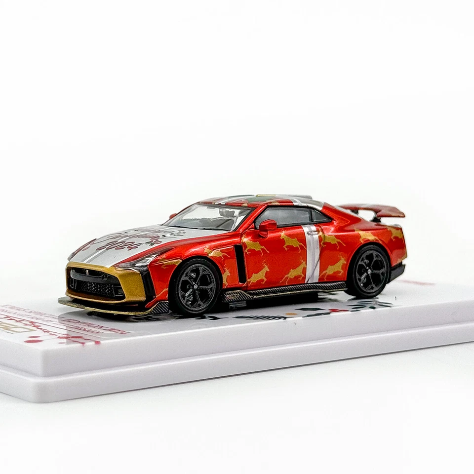 Inno64 1/64 - Nissan GT-R50 X'MAS SPECIAL 2024 GEOPEND GEEN CHASE In1116