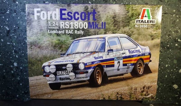 Italeri 1:24 - Ford Escort RS1800 RAC Rally