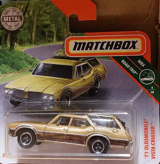 Matchbox 2018 '71 Oldsmobile Vista Cruiser