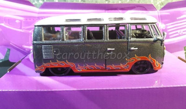 Maisto 1:24 - VW T1 samba Van Grey MA187