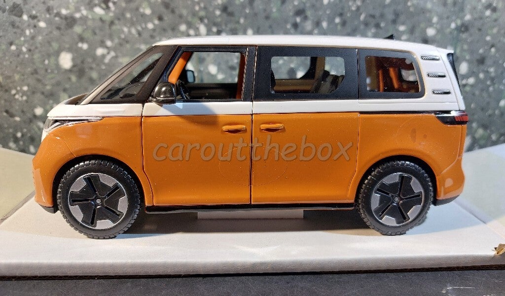 Maisto 1:24 - Volkswagen ID. Buzz oranje 2023 MA260