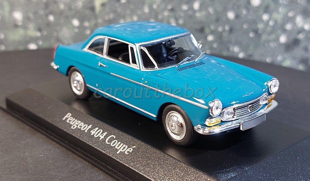Maxichamps 1:43 - Peugeot 404 Coupé blauw max045