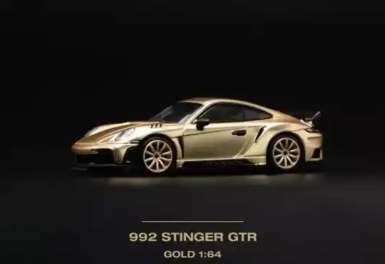 Pop Race 1/64 - 992 Stinger GTR gold pop070