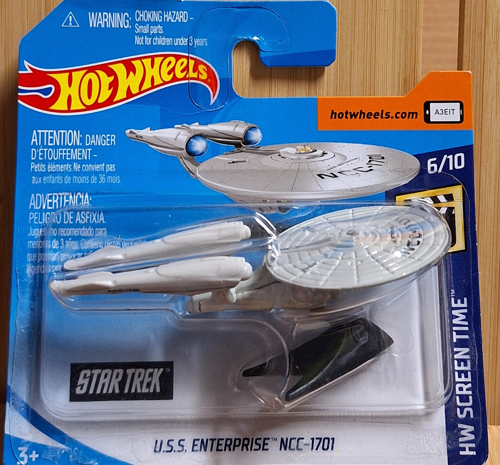 Hotwheels 2019 U.S.S. Enterprive NCC 1701