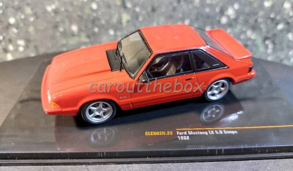 Ixo auto 1:43 - Ford Mustang LX 5.0 Coupe 1992 red V1195a