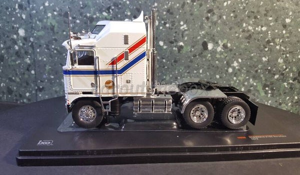 Ixo truck 1:43 - Kenworth K100 Aerodyne wit V582