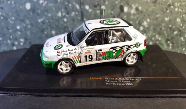 Ixo sport 1:43 - Skoda Felicia kit car #19 V635