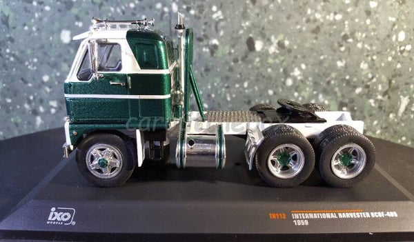 Ixo truck 1:43 - International Harvester DCOF-405 groen V684