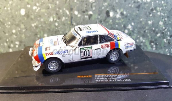 Ixo sport 1:43 - Peugeot 504 coupe V6 #01 1978 wit V823