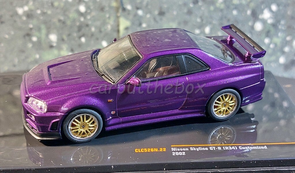 Ixo auto 1:43 - Nissan Skyline GT-R 2002 paars  V977