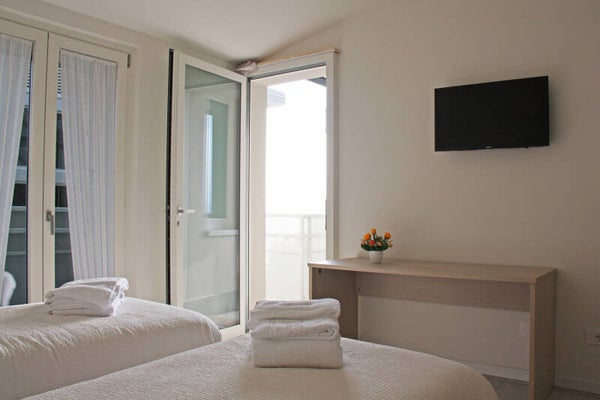 Camera  doppia standard con tutti i comfort essenziali.