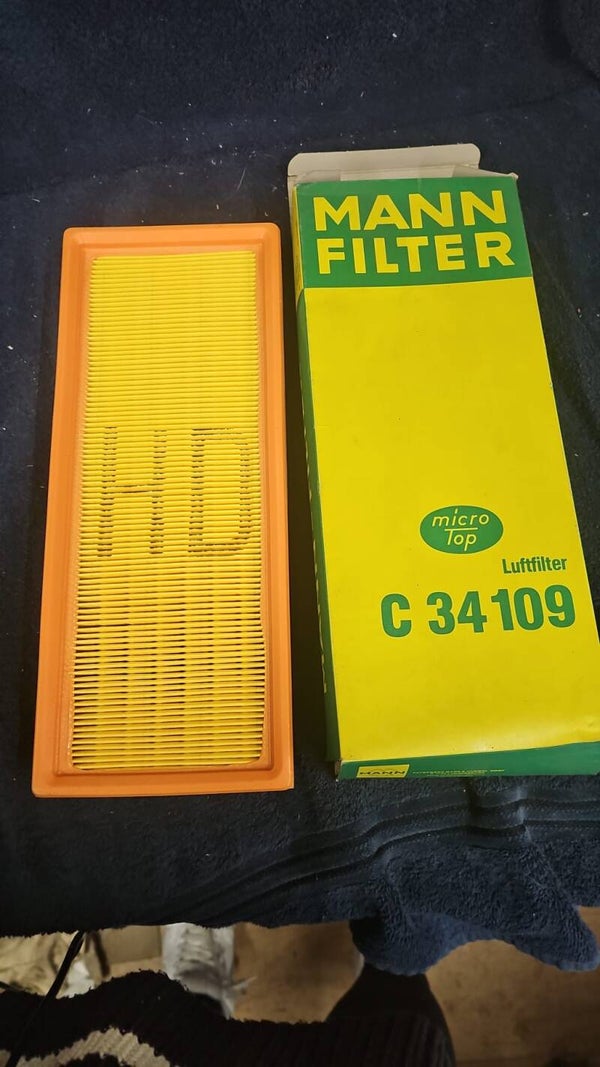 Mann Filter C34 109 // CITROËN: 1444 K8 FORD: 5005 823 A 790 X 9601 KA GENERAL MOTORS: 93891826 STILL: 0 143 315 VAG: 035 133 843 069 129 620 ZETOR: 6245-7807