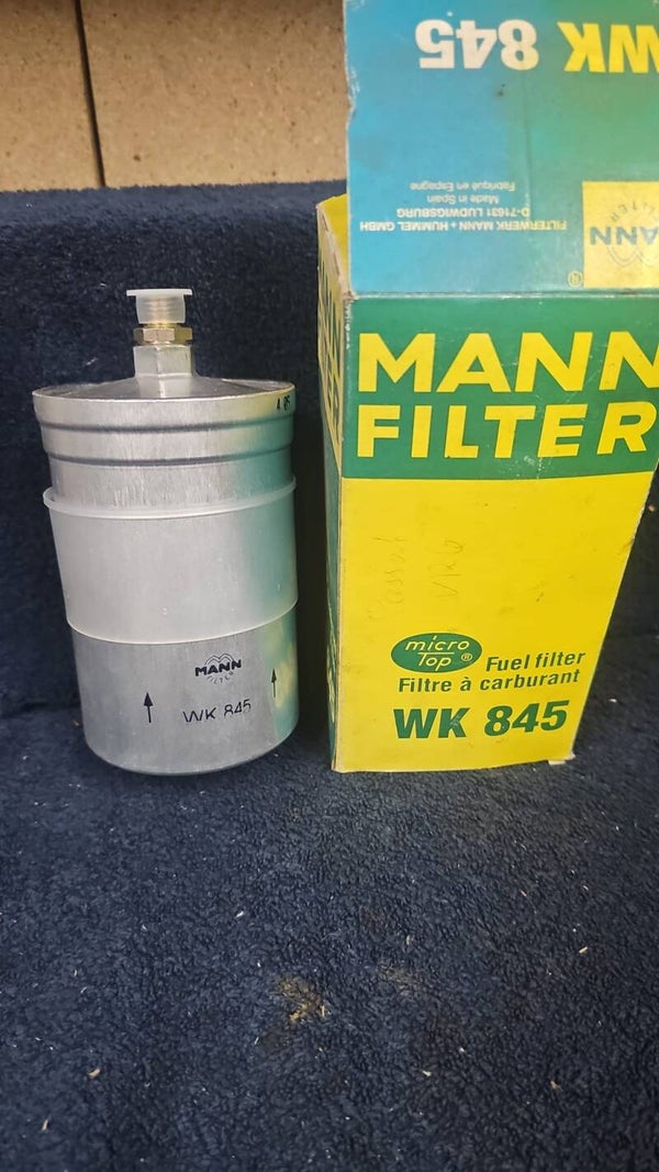 Mann Filter WK845 // 5025 105 // A 002 477 44 01