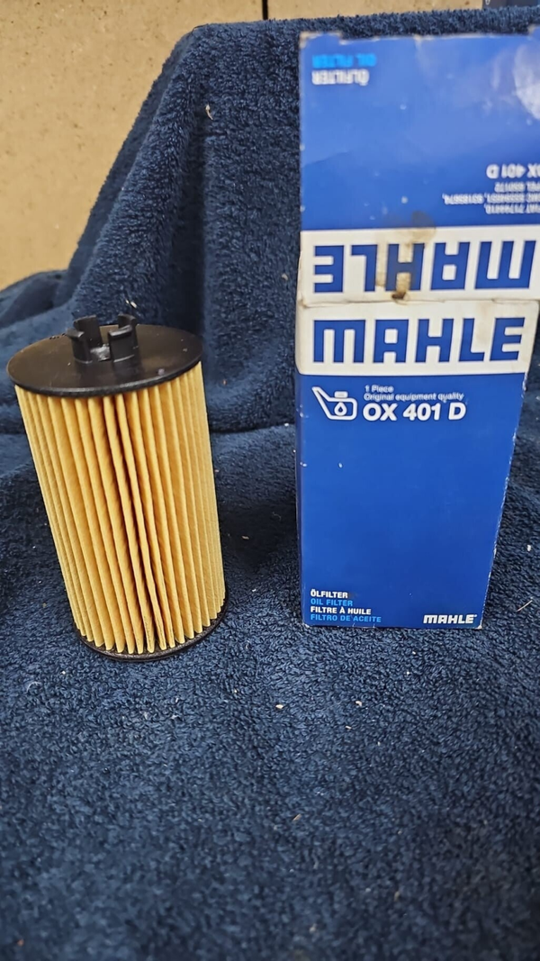 Ölfilter  ALFA ROMEO:	55594651 71744410 73504179 BUICK:	55594651 93185674 CHEVROLET:	55594651 93185674 FIAT:	55594651 71744410 73504179 GENERAL MOTORS:	55594651 93185674 95526685 GMC:	55353324 55594651 5650359 93185674 OPEL:	0650172 55594651 5650359 65017