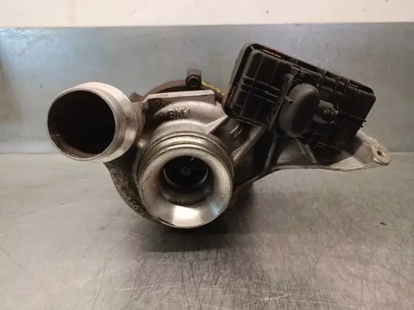 Turbolader neu OE/OEM Referenznummer(n) 1165724779