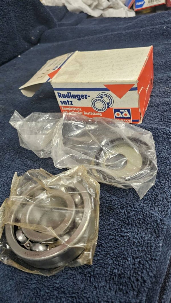 Radlager ad TRABBANT 601 /  VKBA 1427