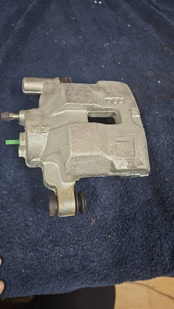 Bremssattel Mazda / G15C-33-71X G15C-33-71XA GFYP-33-99Z
