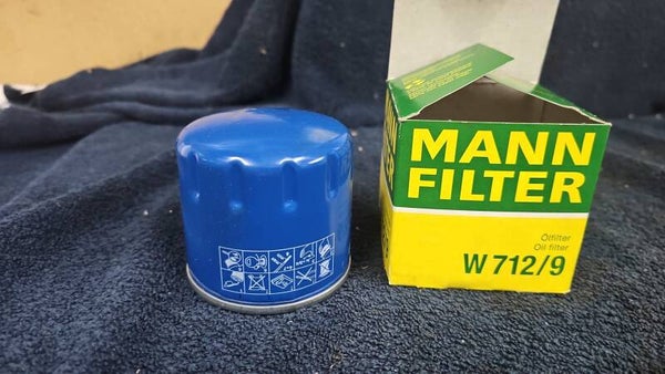 Ölfilter CITROËN:	5427 744 5427 744 T 5436 642 5487 068 5491 083 75491 083 75518 393 75518 393 Y 7591 083 A AM 222-105 AM 222-128 A AM 222-6 A AM 223-101 A AM 223-102 A AM 223-104 A AM 223-105 A AM 223-128 A FORD:	1498 015 5002 452 5002 5731 5002 731 5006