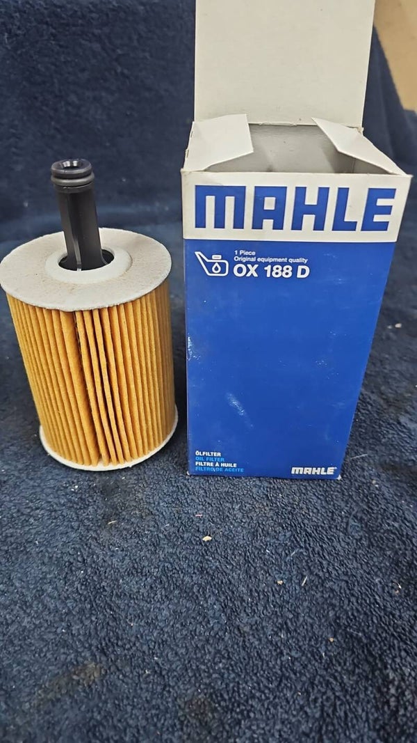 Ölfilter AUDI:	045115389 045115389C 045115466 045115466A 045115466B 045115466C 045115562 045118466 070115562 071115405 071115466 071115562 071115562A 071115562B 071115562C 07111556A 071117562C 45115389 45115466 45115466A 70115562 71115405 71115466 7111556