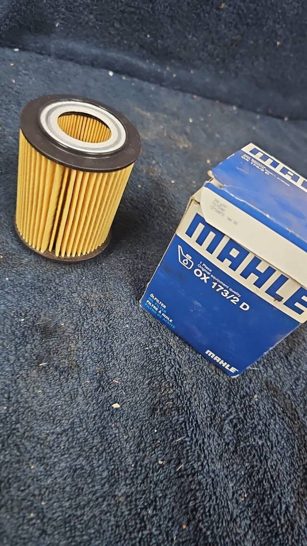 Ölfilter CITROËN:	1109S1 GENERAL MOTORS:	09192425 90530260 90542609 90543378 9192425 GMC:	09192425 90530259 90530260 90543378 9192425 OPEL:	0650307 09192425 5650309 5650310 650307 650311 90542608 90542609 90543378 9192425 PEUGEOT:	1109S1 SUZUKI:	1651084E0