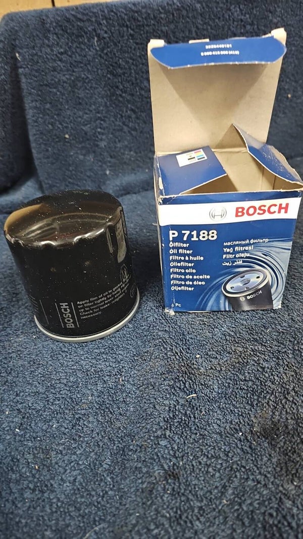 Ölfilter CLAAS:	545953.0 FENDT:	F716200510020 KÄSSBOHRER:	831-208-8007-0 LINDE:	9831637 MERCEDES-BENZ:	1801709 9061800009 A0001801709 A9061800009 A9061800209 VOLVO:	11708551