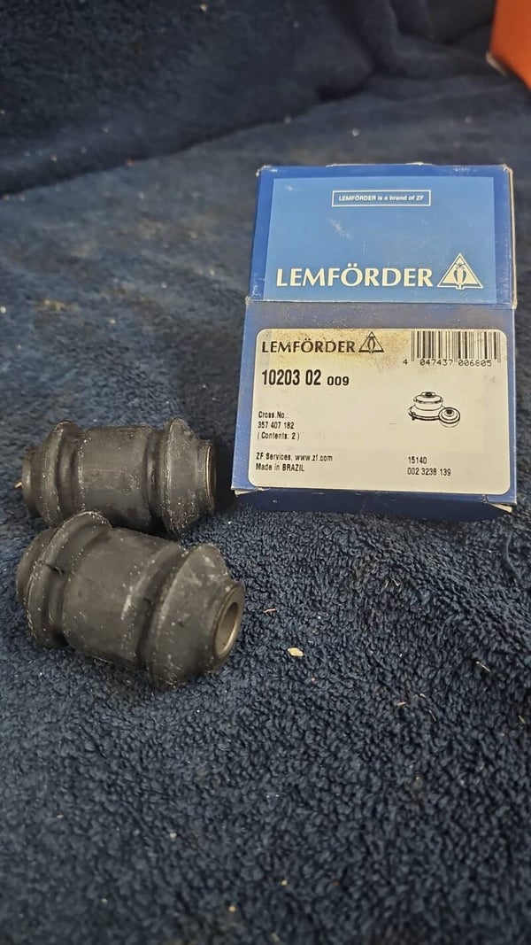 Lagerung Querlenker  AUDI:	191 407 182 357 407 182 SEAT:	191 407 182 357 407 182 SKODA:	191 407 182 357 407 182 VW:	191 407 182 357 407 182 VW (FAW):	357 407 182 VW (SVW):	357 407 182