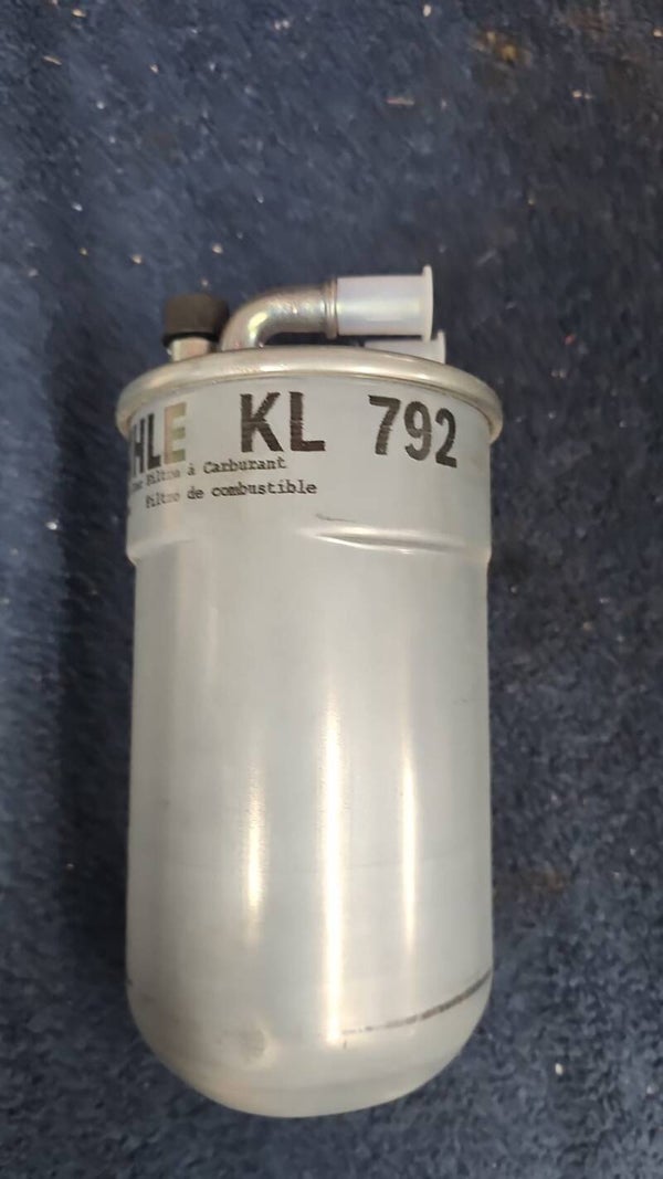 Dieselfilter   VW:	8E0201511C 8E0201511F 8E0201511G 8E0201511L