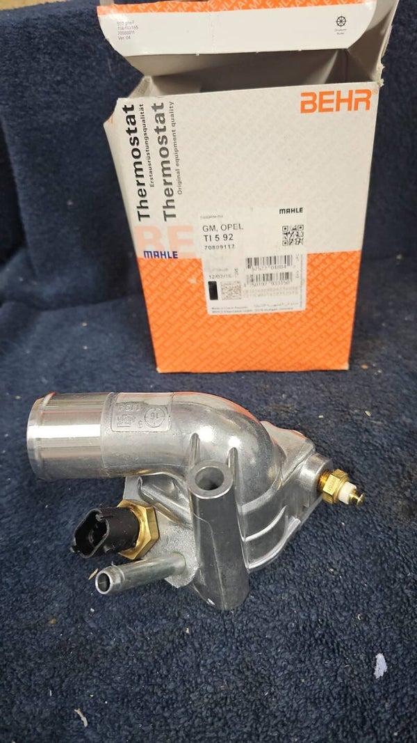 Thermostat  GMC:	24 456 401 90 536 262 90 536 501 93181245 95517660 OPEL:	1338 001 1338 098 1338428 1338435 24456401 6286420 6338 005 6338 017 6338 035 90536262 90536501 93174557 93176433 93181245 95517660 95517670 SAAB:	24456401 640972 VAUXHALL:	24 456 4