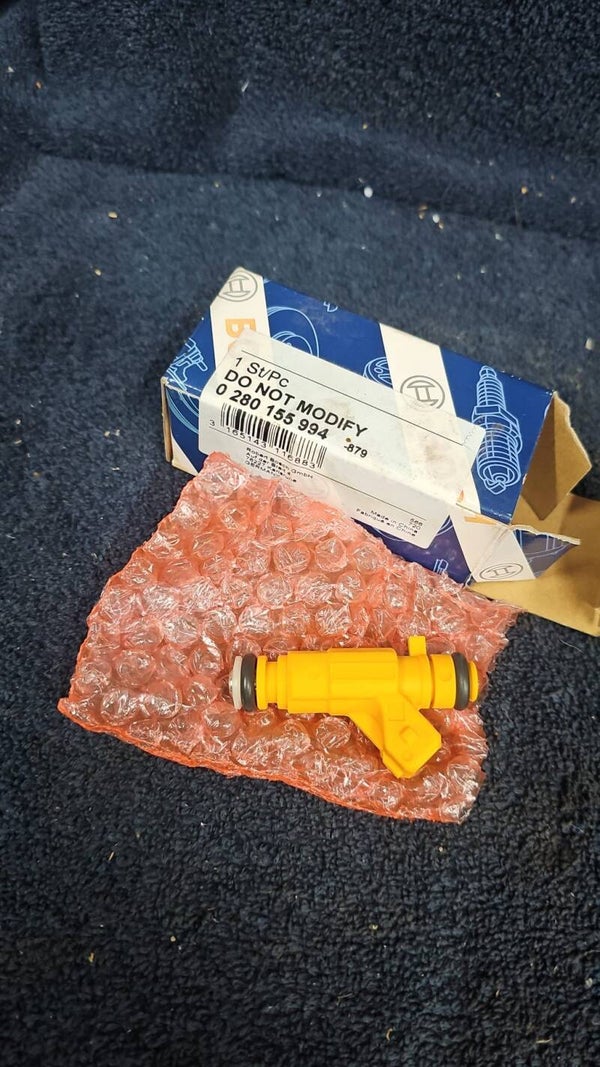 Einspritzventil  CITROËN:	1984 E5 CITROEN/PEUGEOT:	96 358 84280 FIAT:	9635884280 LANCIA:	9635884280 PEUGEOT:	1984 E5 RENAULT:	96 35 884 280